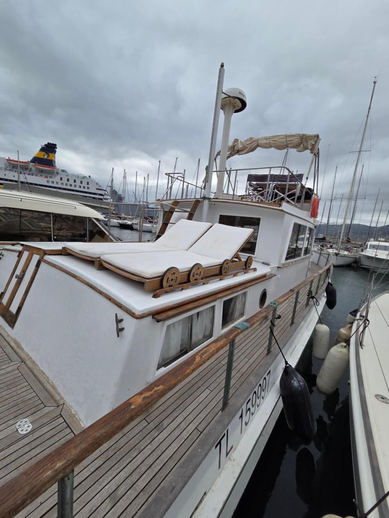 Bateau De Legende Bateau-hôtel *