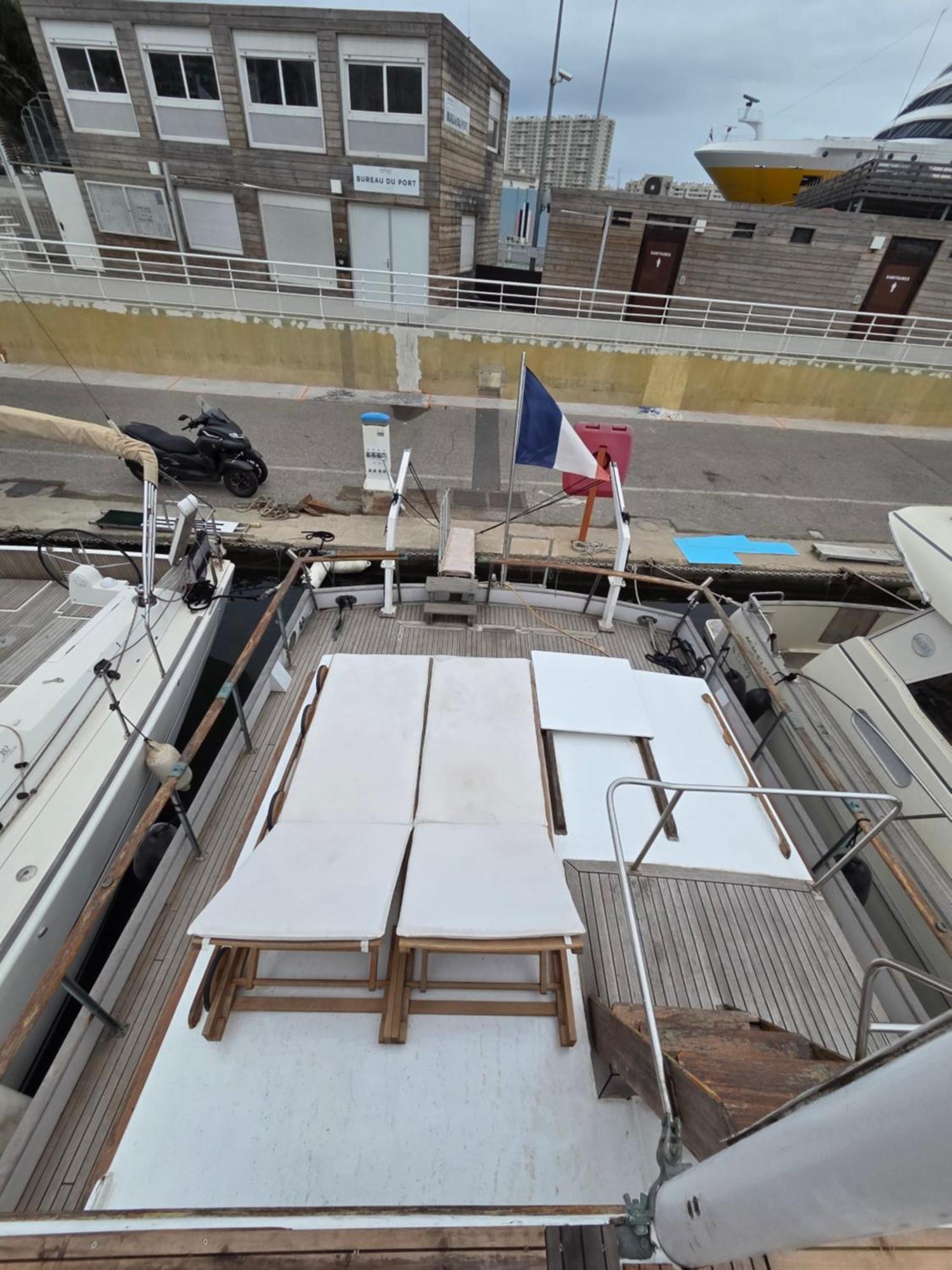 Bateau De Legende Bateau-hôtel Toulon